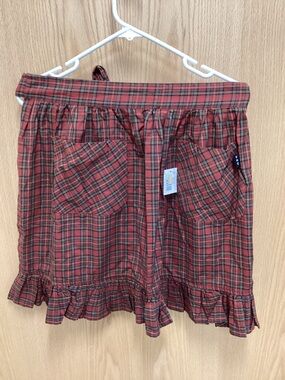 Plaid Ruffle Hem Apron - Red Tartan